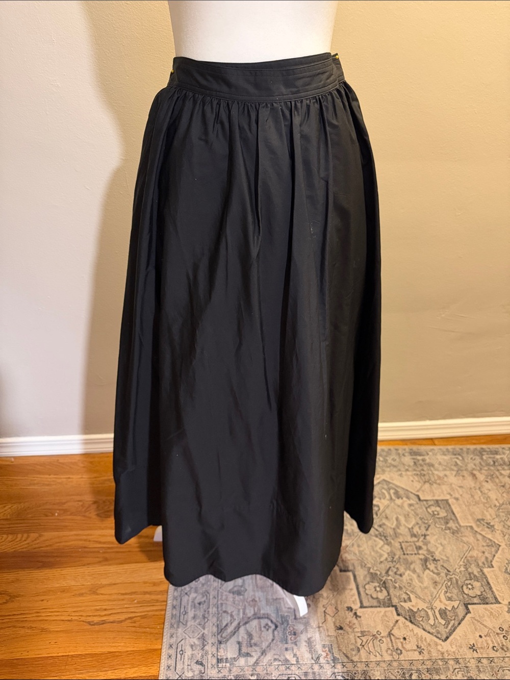Banana Republic Women's Black A-Line Skirt